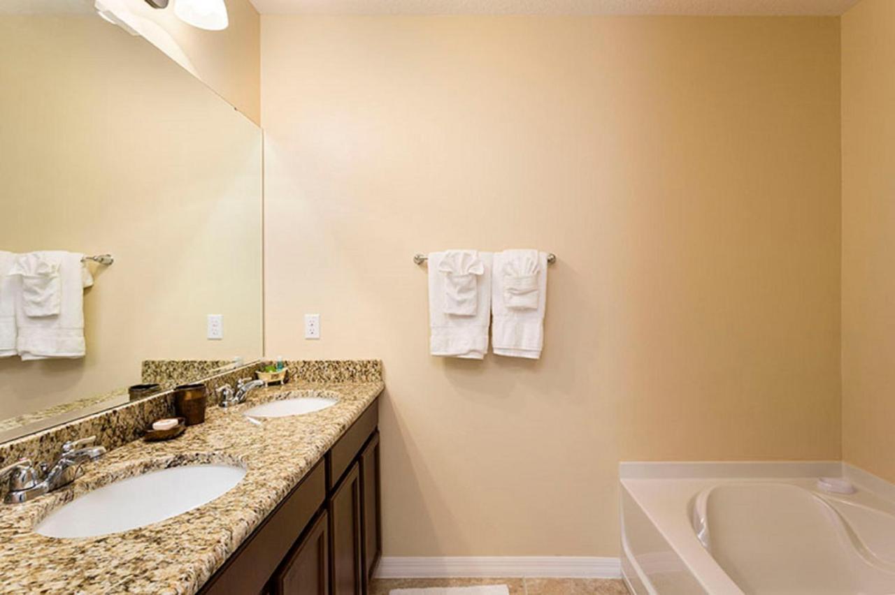 5Br 5 Bath Pvt Home Pool Bbq 11Min Disney 2744Ft Kissimmee Exterior photo